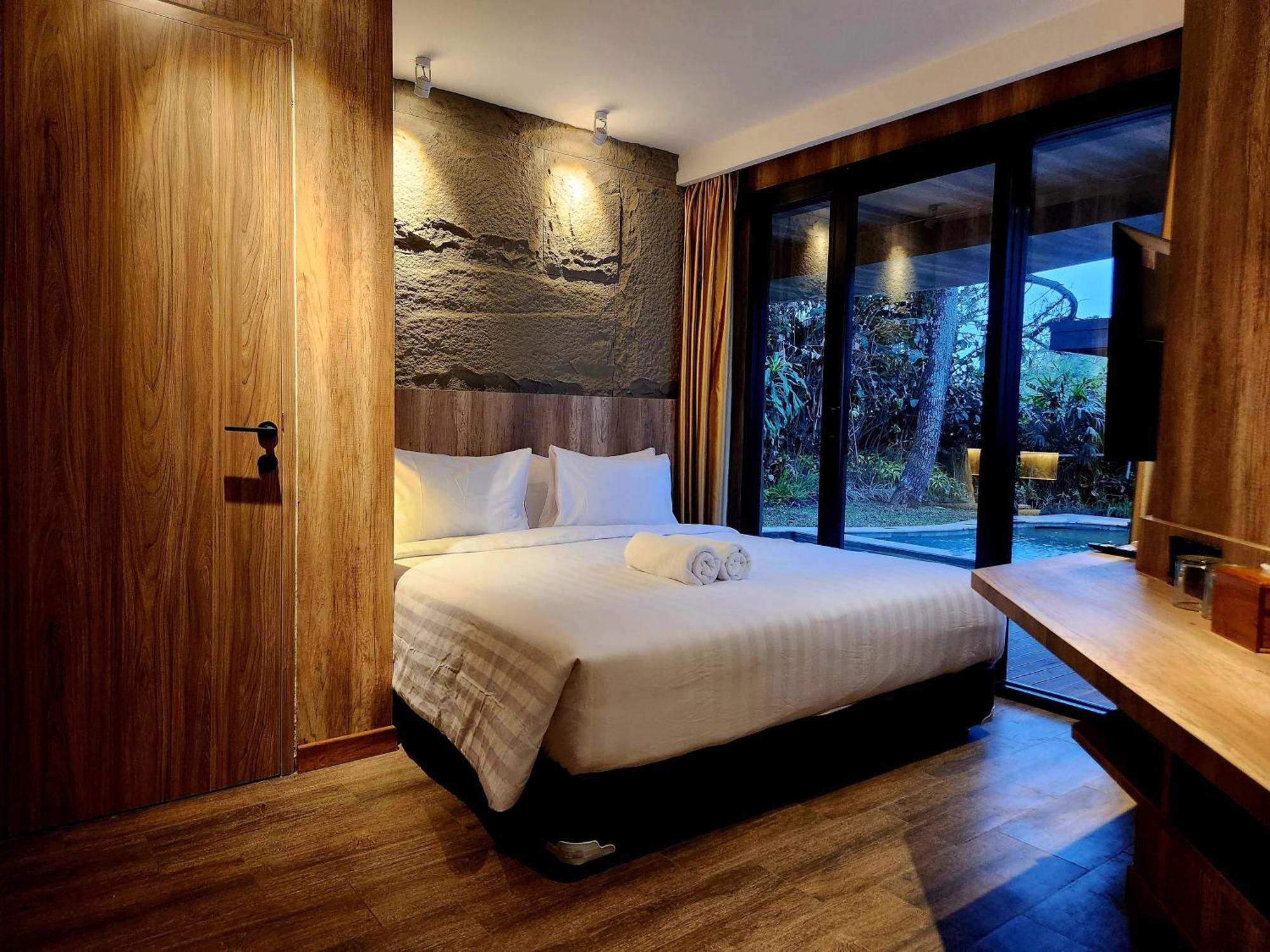 Villa 4-Br Klub Bunga No 4 Batu Malang Dış mekan fotoğraf